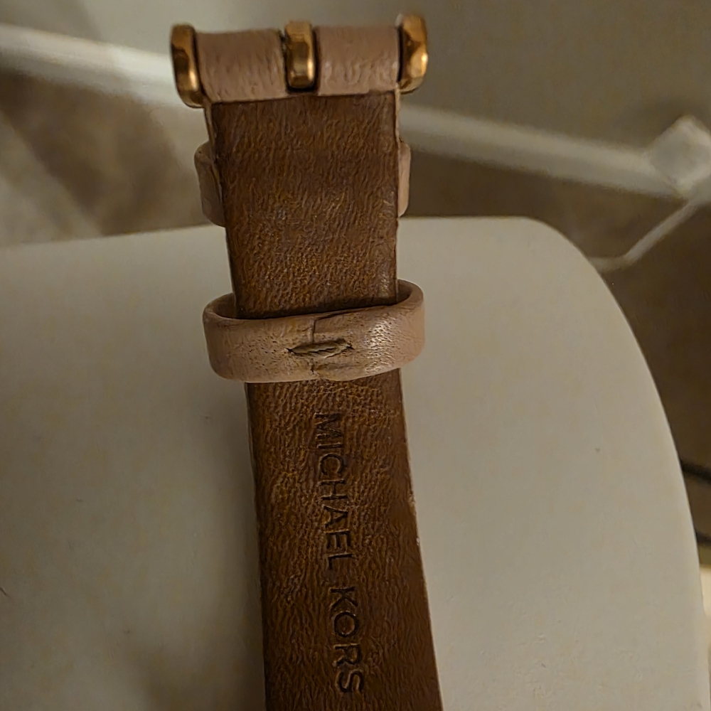 Michael Kors Pink & Gold Women's Watch - Picture 5 of 5